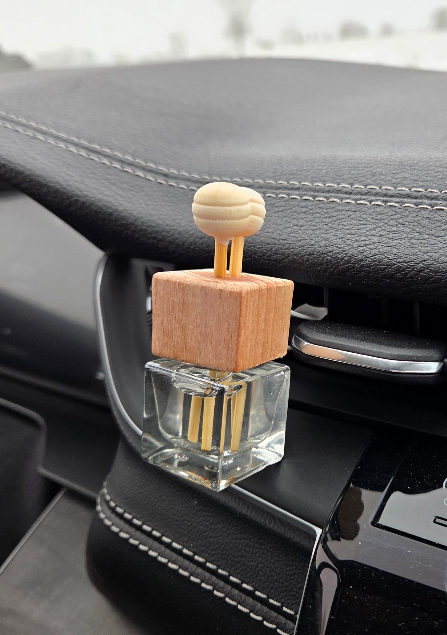 Car Reed Diffuser - Vent Clip